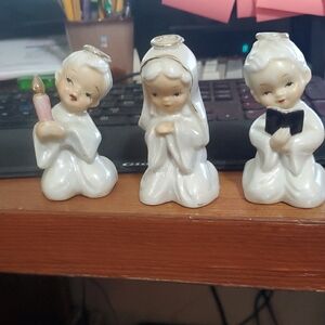 Gold Cherubic Decor Accents with Stylized Figurines